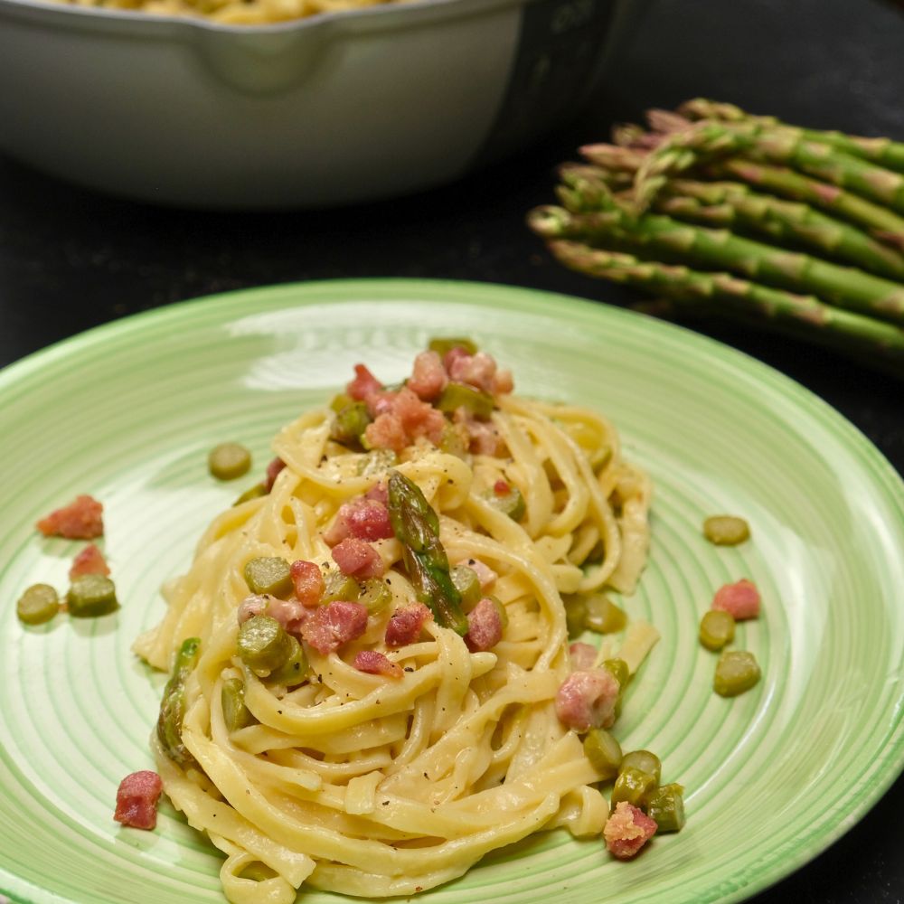 pasta con asparagi e pancetta